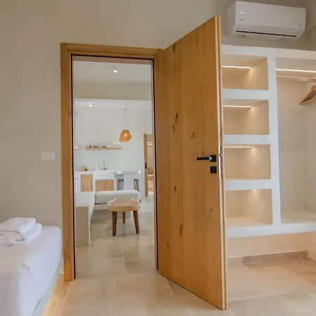 Apartment Sea Sound